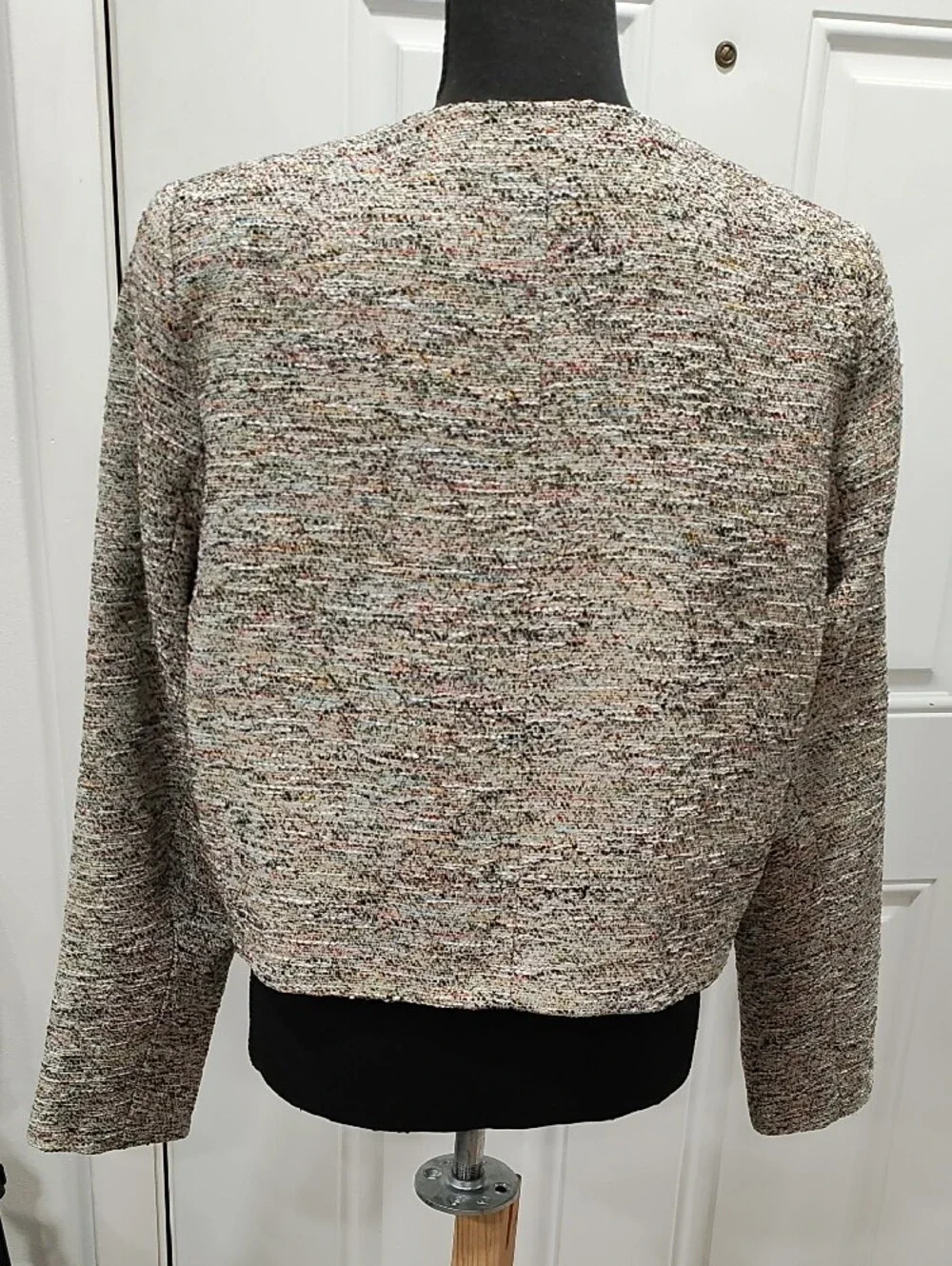entro cropped tweed